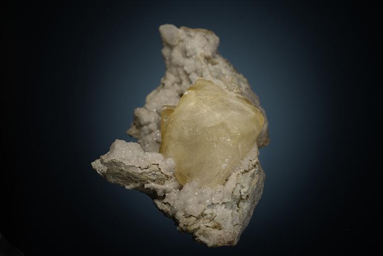 CALCITE on ANALCIME